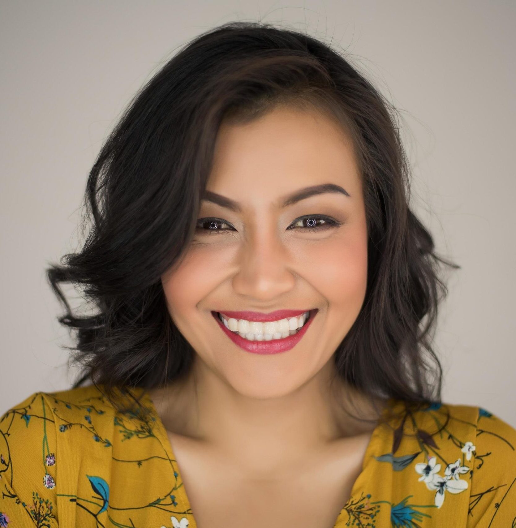 Suzana Flores